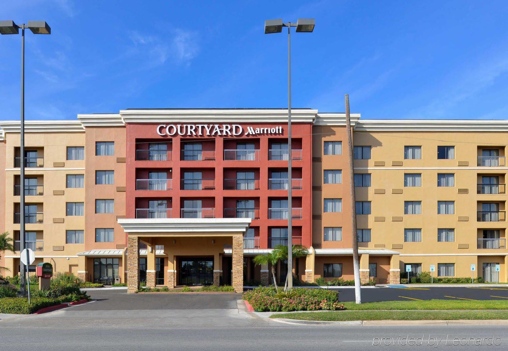 Отель Courtyard Ларедо Экстерьер фото